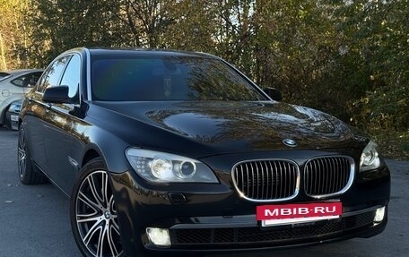 BMW 7 серия, 2012 год, 1 600 000 рублей, 9 фотография