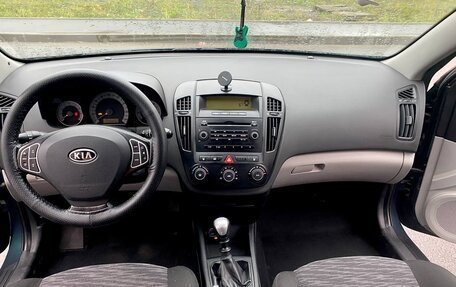 KIA cee'd I рестайлинг, 2008 год, 560 000 рублей, 12 фотография