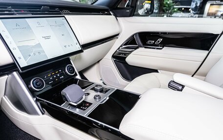 Land Rover Range Rover IV рестайлинг, 2023 год, 26 760 000 рублей, 21 фотография