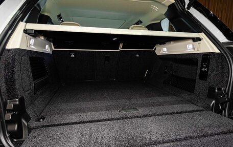 Land Rover Range Rover IV рестайлинг, 2023 год, 26 760 000 рублей, 29 фотография