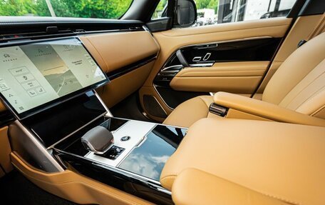 Land Rover Range Rover IV рестайлинг, 2025 год, 27 490 000 рублей, 20 фотография