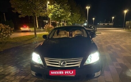 Lexus LS IV, 2011 год, 1 950 000 рублей, 2 фотография