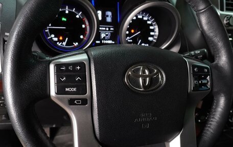 Toyota Land Cruiser Prado 150 рестайлинг 2, 2014 год, 3 819 000 рублей, 16 фотография