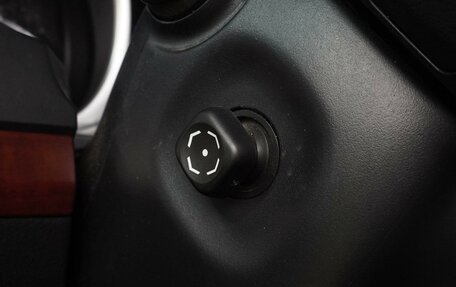 Toyota Land Cruiser Prado 150 рестайлинг 2, 2014 год, 3 819 000 рублей, 20 фотография