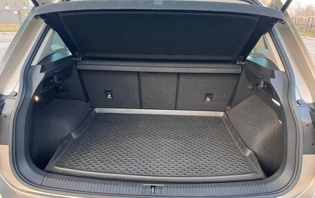 Volkswagen Tiguan II, 2017 год, 2 530 000 рублей, 10 фотография