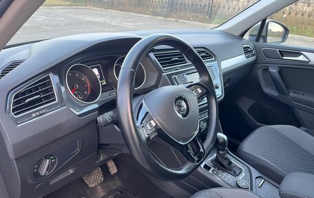 Volkswagen Tiguan II, 2017 год, 2 530 000 рублей, 9 фотография