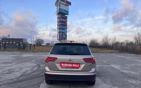 Volkswagen Tiguan II, 2017 год, 2 530 000 рублей, 5 фотография