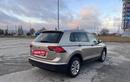 Volkswagen Tiguan II, 2017 год, 2 530 000 рублей, 4 фотография