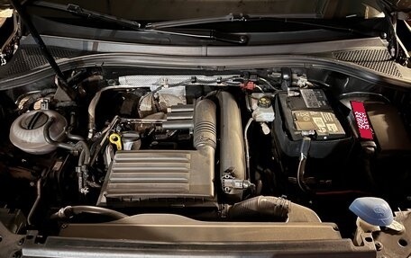 Volkswagen Tiguan II, 2017 год, 2 530 000 рублей, 14 фотография