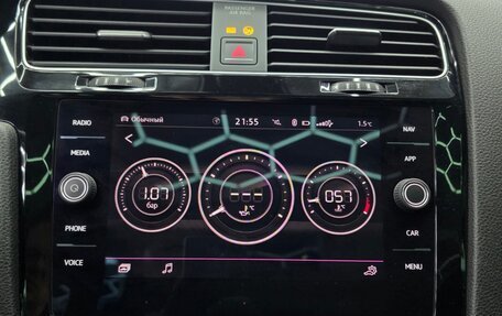 Volkswagen Golf VII, 2018 год, 2 590 000 рублей, 12 фотография