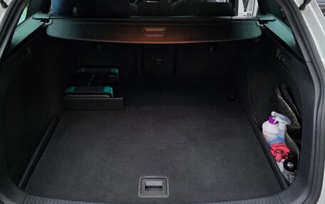 Volkswagen Golf VII, 2018 год, 2 590 000 рублей, 22 фотография