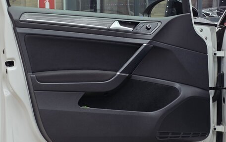 Volkswagen Golf VII, 2018 год, 2 590 000 рублей, 24 фотография