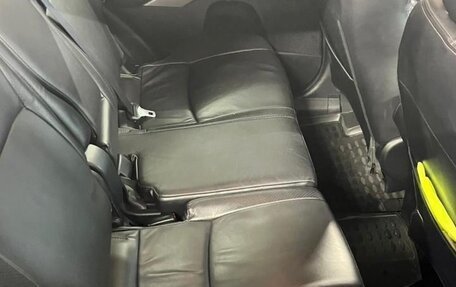 Mitsubishi Outlander III рестайлинг 3, 2011 год, 1 800 000 рублей, 9 фотография