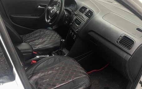 Volkswagen Polo VI (EU Market), 2017 год, 950 000 рублей, 6 фотография