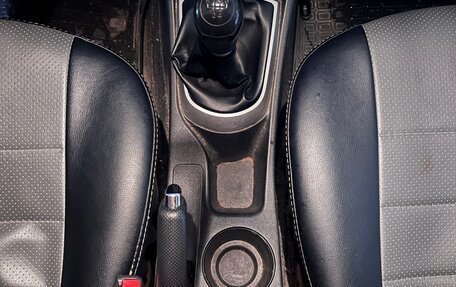 Hyundai Solaris II рестайлинг, 2011 год, 490 000 рублей, 11 фотография