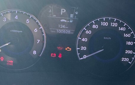 Hyundai Solaris II рестайлинг, 2011 год, 930 000 рублей, 10 фотография