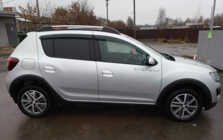 Renault Sandero II рестайлинг, 2016 год, 750 000 рублей, 3 фотография