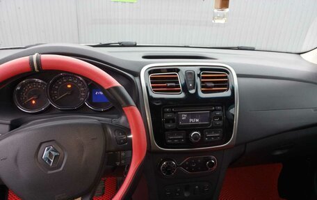 Renault Sandero II рестайлинг, 2016 год, 750 000 рублей, 7 фотография