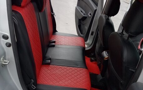 Renault Sandero II рестайлинг, 2016 год, 750 000 рублей, 9 фотография