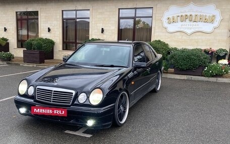 Mercedes-Benz E-Класс, 1998 год, 480 000 рублей, 6 фотография
