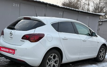 Opel Astra J, 2010 год, 800 000 рублей, 7 фотография