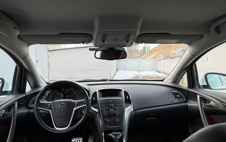 Opel Astra J, 2010 год, 800 000 рублей, 14 фотография