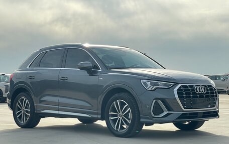 Audi Q3, 2022 год, 2 420 000 рублей, 9 фотография