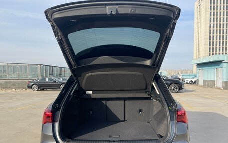 Audi Q3, 2022 год, 2 420 000 рублей, 35 фотография