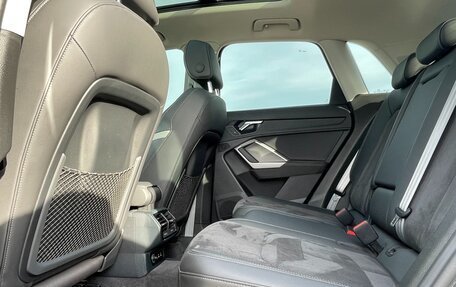 Audi Q3, 2022 год, 2 420 000 рублей, 39 фотография