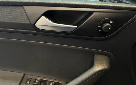 Volkswagen Polo VI (EU Market), 2021 год, 1 629 000 рублей, 24 фотография