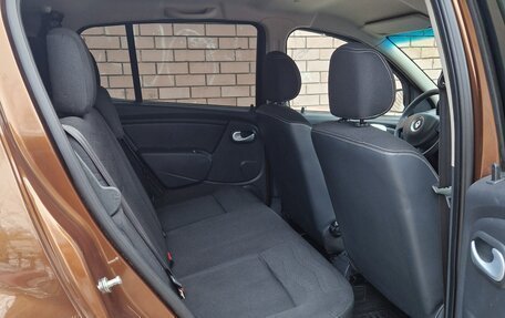 Renault Sandero I, 2013 год, 899 000 рублей, 11 фотография