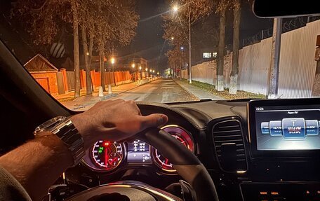 Mercedes-Benz GLE AMG, 2015 год, 4 490 000 рублей, 6 фотография