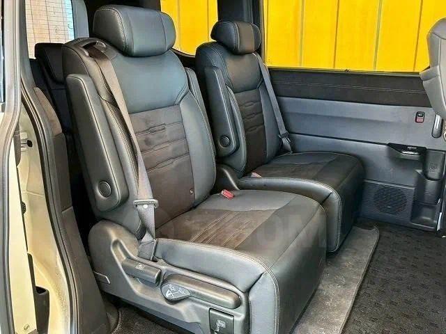 Honda Stepwgn V рестайлинг, 2022 год, 1 951 950 рублей, 6 фотография