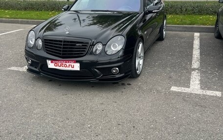 Mercedes-Benz E-Класс, 2004 год, 1 350 000 рублей, 3 фотография