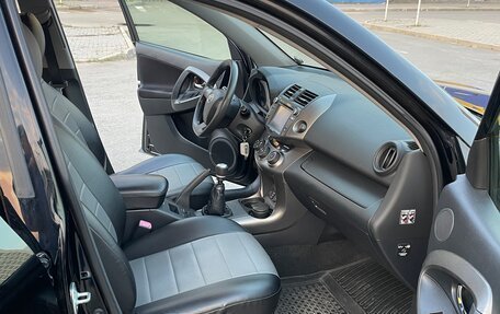 Toyota RAV4, 2010 год, 1 600 000 рублей, 10 фотография