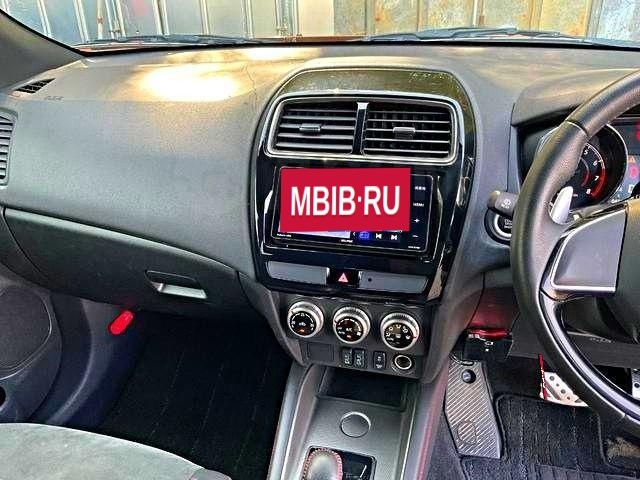 Mitsubishi RVR III рестайлинг 3, 2022 год, 1 600 000 рублей, 10 фотография