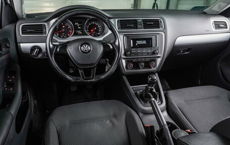 Volkswagen Jetta VI, 2017 год, 1 272 000 рублей, 6 фотография