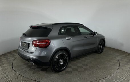 Mercedes-Benz GLA, 2019 год, 2 400 000 рублей, 6 фотография