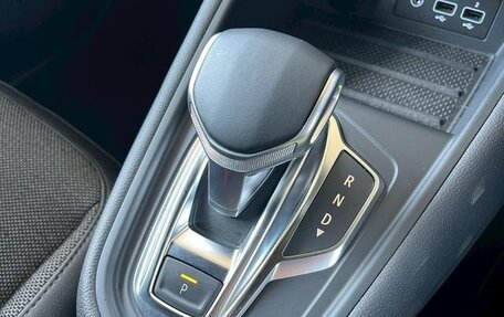 Renault Captur II, 2022 год, 1 420 775 рублей, 10 фотография