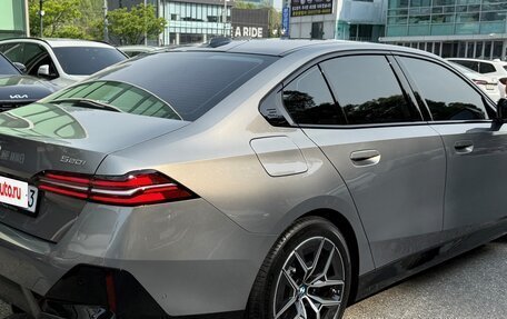 BMW 5 серия, 2025 год, 6 555 123 рублей, 3 фотография