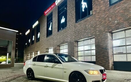 BMW 3 серия, 2011 год, 890 000 рублей, 1 фотография