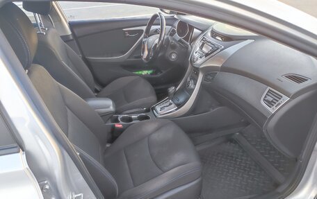 Hyundai Elantra V, 2013 год, 1 080 000 рублей, 20 фотография