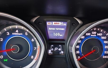 Hyundai Elantra V, 2013 год, 1 080 000 рублей, 29 фотография