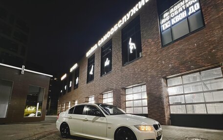 BMW 3 серия, 2011 год, 890 000 рублей, 2 фотография