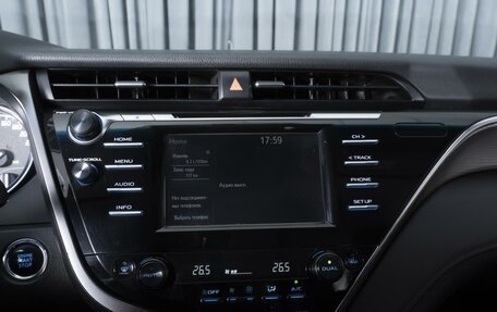 Toyota Camry, 2019 год, 1 780 000 рублей, 13 фотография