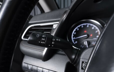 Toyota Camry, 2019 год, 1 780 000 рублей, 15 фотография