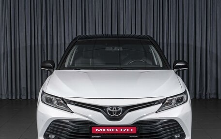 Toyota Camry, 2019 год, 1 780 000 рублей, 3 фотография
