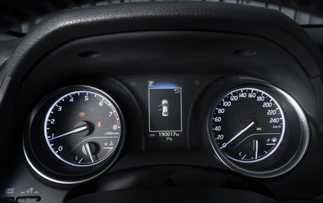 Toyota Camry, 2019 год, 1 780 000 рублей, 21 фотография