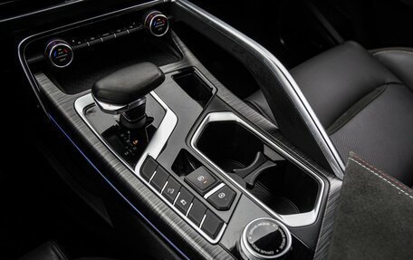 Geely Tugella FY11, 2023 год, 2 990 000 рублей, 16 фотография