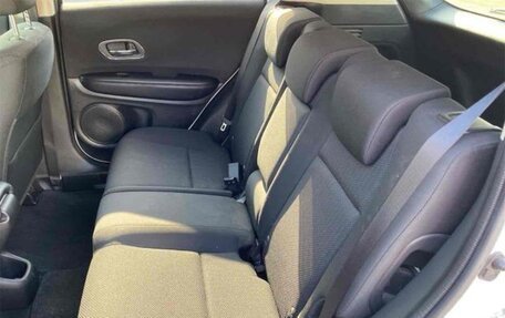 Honda Vezel, 2017 год, 1 410 000 рублей, 8 фотография